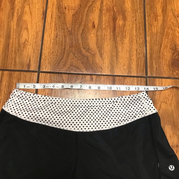 Lululemon Stripe Speed Short black & White Size None - Picture 13 of 14